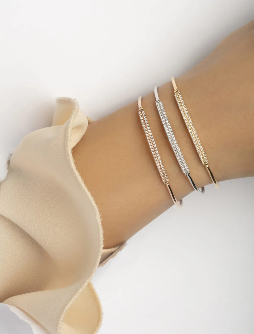 18K Gold Diamond Radiance Bangle