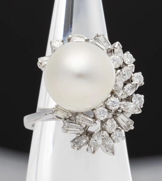 18K Gold South Sea Pearl & Diamond Ring