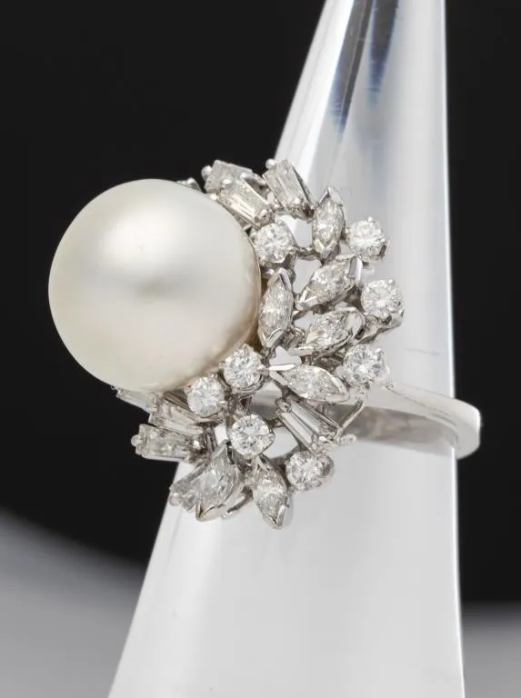 18K Gold South Sea Pearl & Diamond Ring