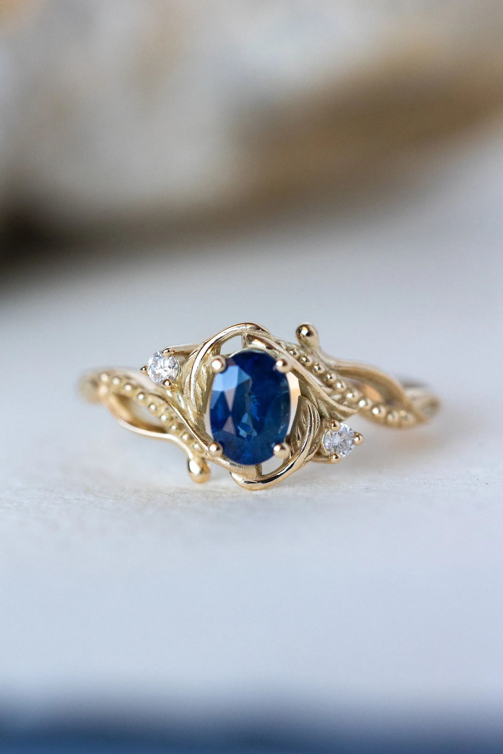 Blue sapphire engagement ring with diamonds / Undina