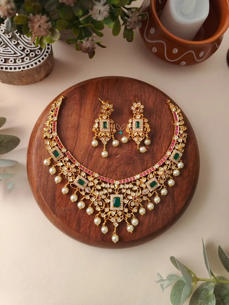 Manju - Matt Necklace