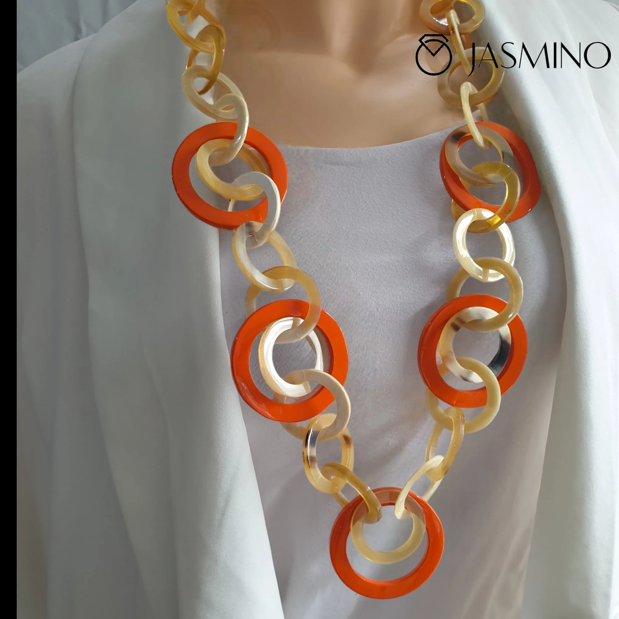 Natural Handmade Jewelry J17487, Made by Buffalo Horn and Lacquer