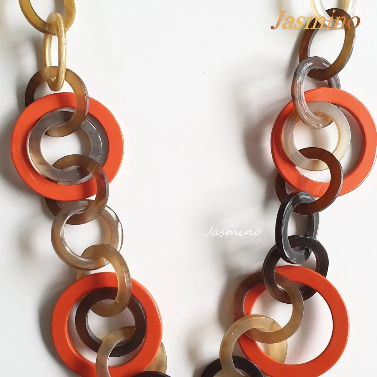 Natural Handmade Jewelry J17487, Made by Buffalo Horn and Lacquer