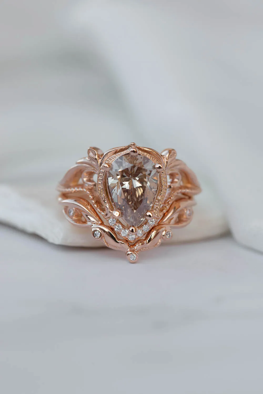 V-shape wedding ring with diamonds / matching band for Lida big
